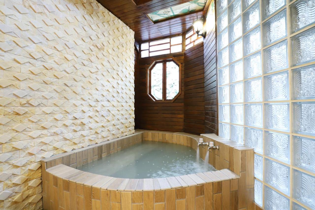 Phoenix Pavilion Hot Spring Hotel Taipei Eksteriør bilde
