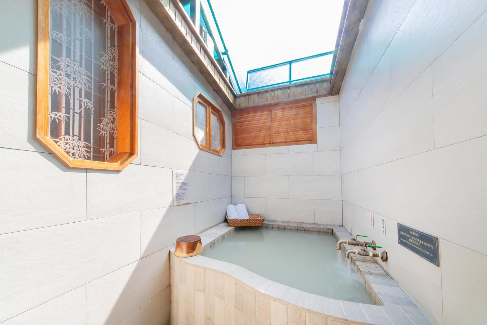 Phoenix Pavilion Hot Spring Hotel Taipei Eksteriør bilde